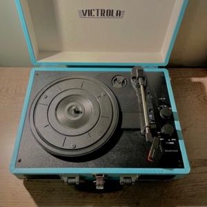 Victrola Record Player with Bluetooth Speaker